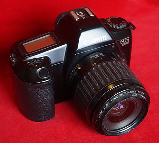 Canon EOS 1000