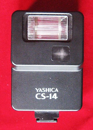 Yashica CS-14 (Made in Honkong)