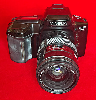 Minolta MAXXUM 5xi (in Europa Dynax 5xi)