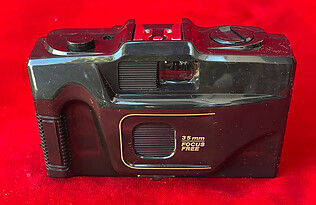 35mm Focus Free
